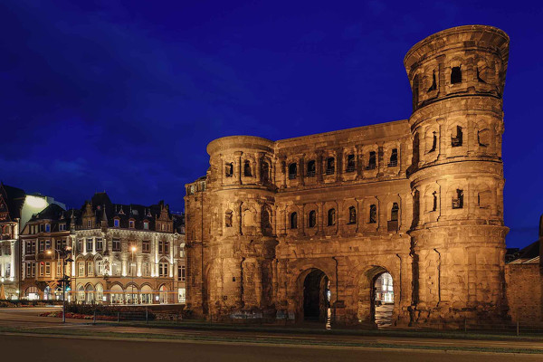 Romantické hrady, zámky a města Porýní a Mosely