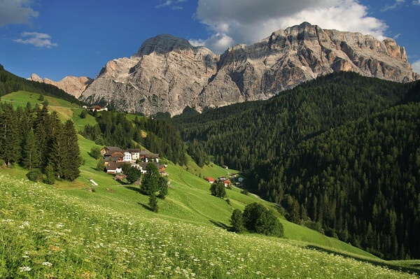 Dolomity s lehkou turistikou pro každého