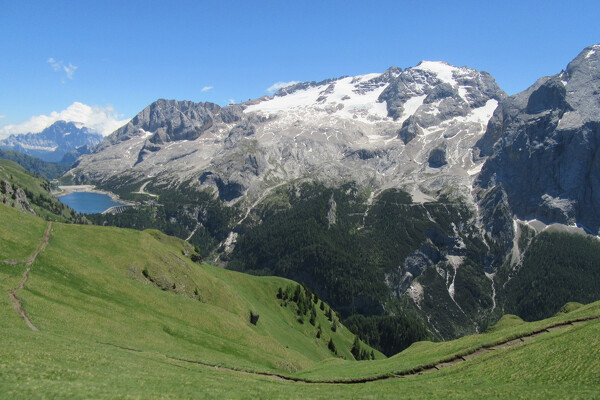 Dolomity s lehkou turistikou pro každého