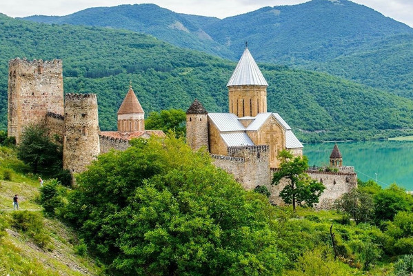 Gruzie - Země plná historie a úžasné přírody