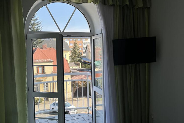 Perly západních Čech, lázně, památky, příroda