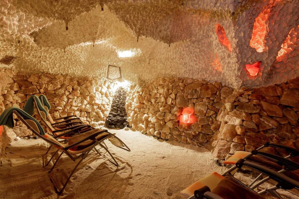 Perly západních Čech, lázně, památky, příroda