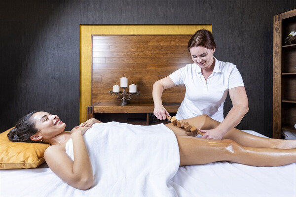 Lázně Turčianské Teplice - Lázeňský hotel Velká Fatra****