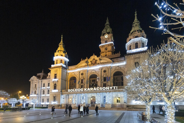 Adventní Györ a Bratislava s koupáním v termálech Velký Meder