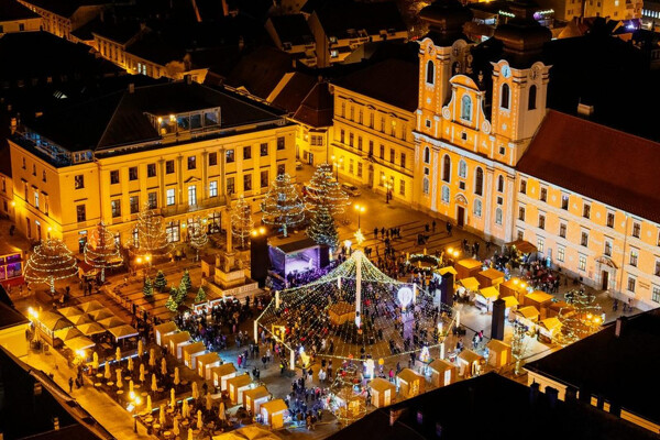 Adventní Györ a Bratislava s koupáním v termálech Velký Meder