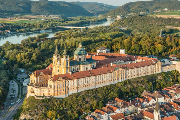 Wachau - romantika v údolí Dunaje