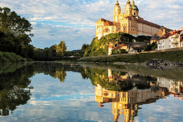 Wachau - romantika v údolí Dunaje