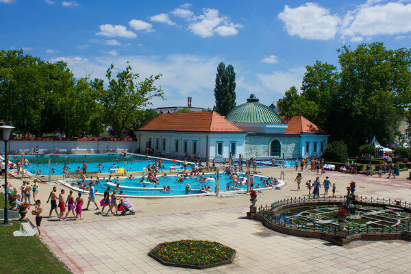 EGER, HUNGUEST HOTEL FLÓRA****