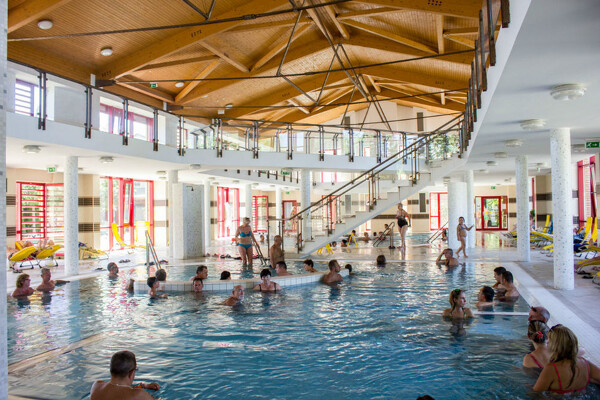 EGER, HUNGUEST HOTEL FLÓRA****