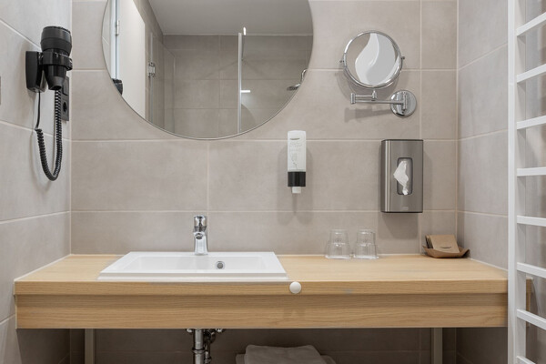 EGER, HUNGUEST HOTEL FLÓRA****