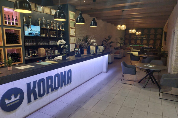 EGER, HUNGUEST HOTEL FLÓRA****