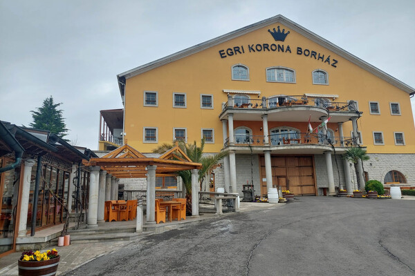 EGER, HUNGUEST HOTEL FLÓRA****