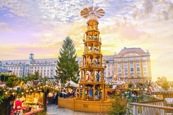 Adventní Praha a Drážďany