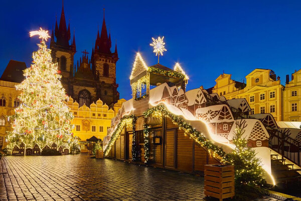 Adventní Praha a Drážďany