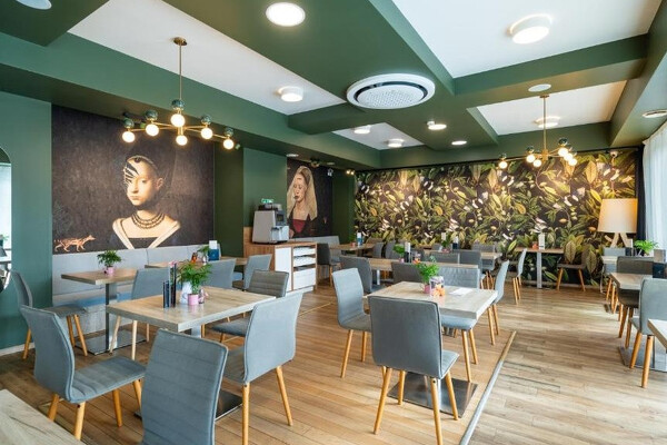 Baltské moře, HOTEL & SPA TRZY WYSPY