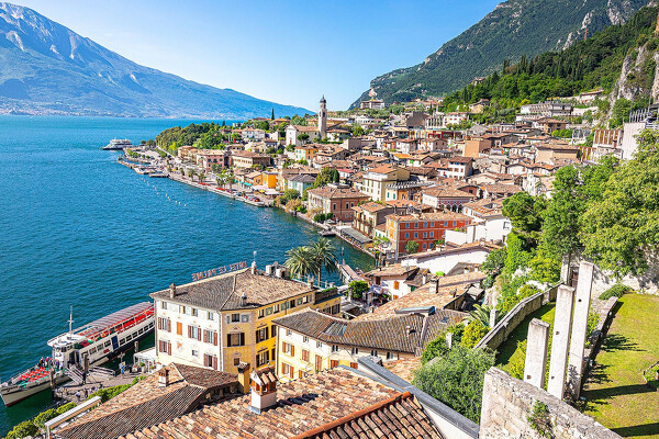 Jezero Lago di Garda, perla italských Alp