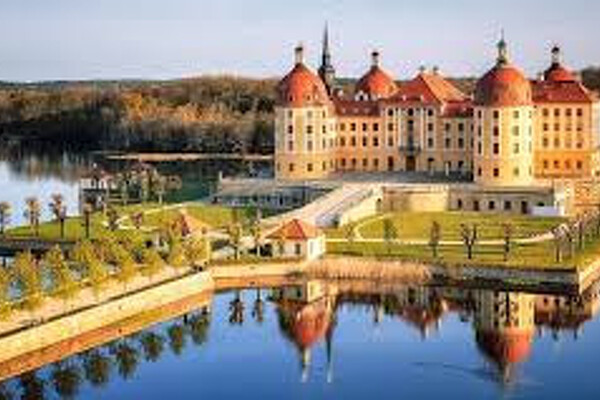 Českosaské Švýcarsko, Drážďany