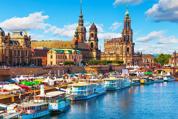 Českosaské Švýcarsko, Drážďany